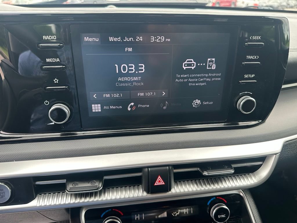 Used 2023 Kia K5 LXS FWD image 16