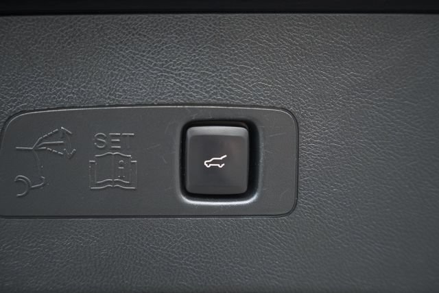 Used 2020 Lincoln Corsair AWD w/ Premium Package image 10