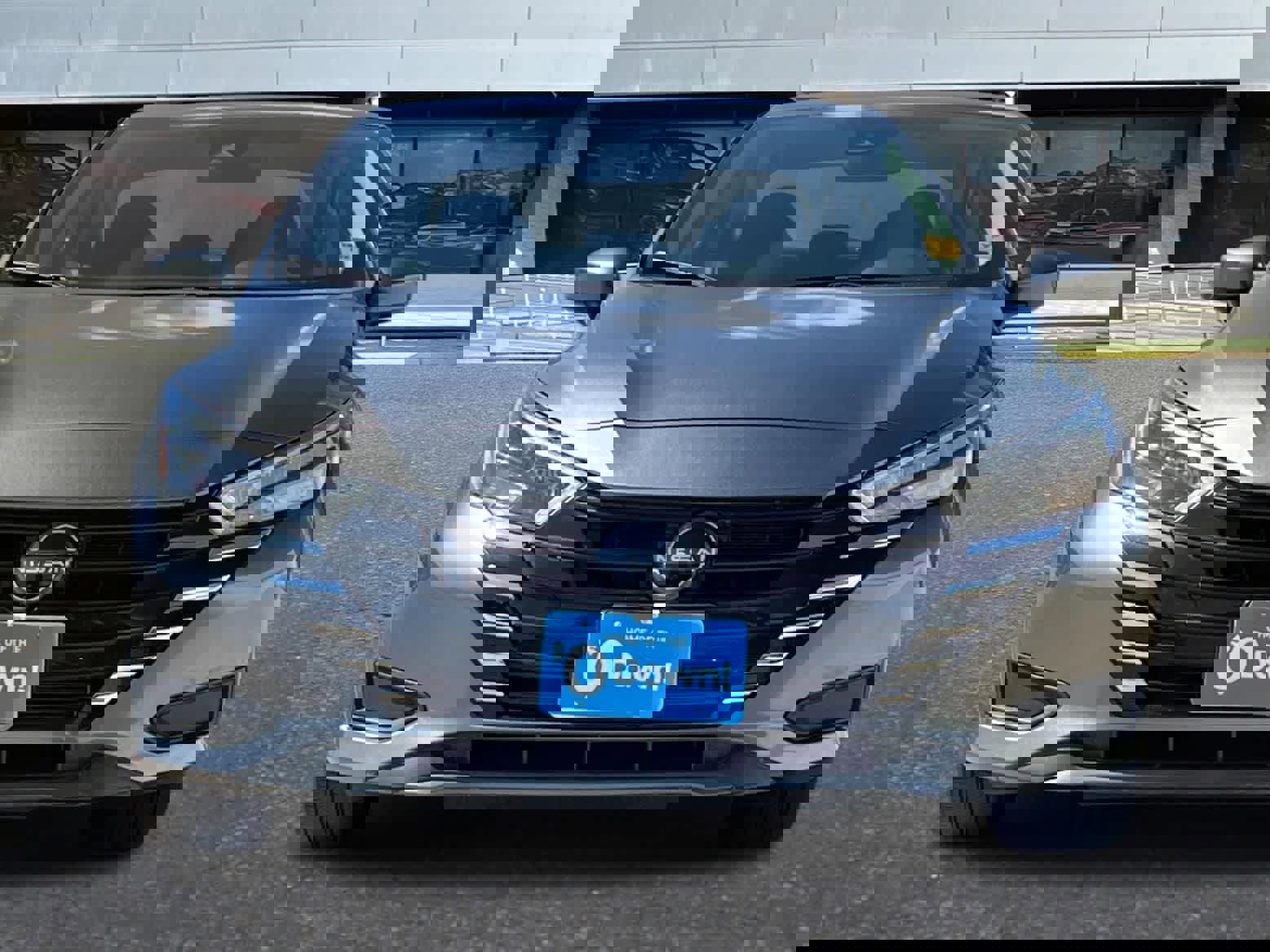 Used 2025 Nissan Versa SV image 11