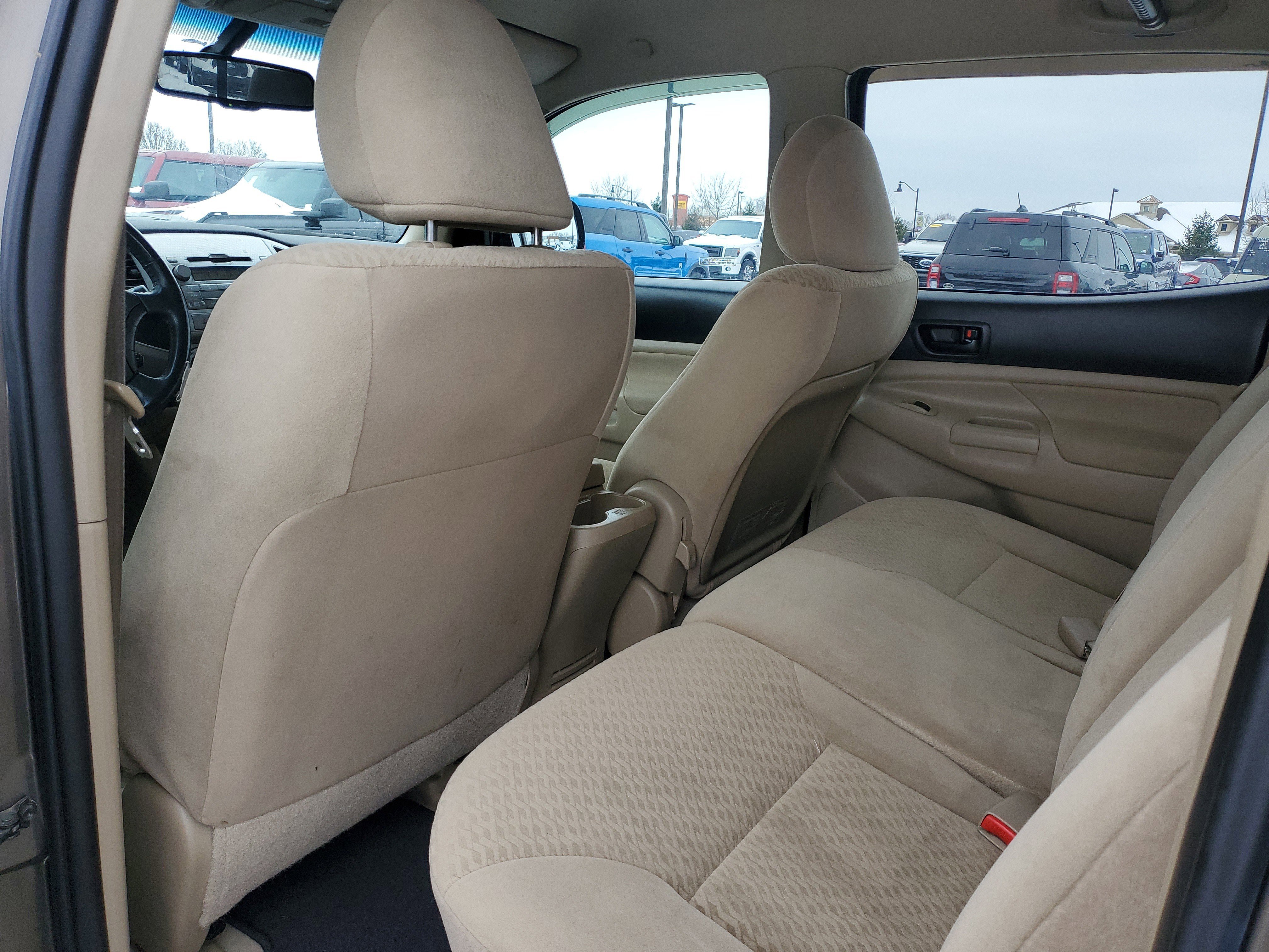 Used 2011 Toyota Tacoma PreRunner image 10