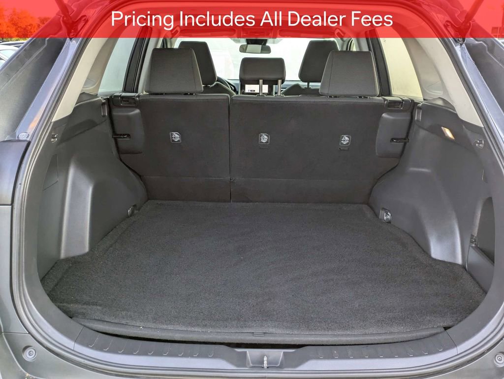 Used 2023 Toyota RAV4 LE FWD image 14