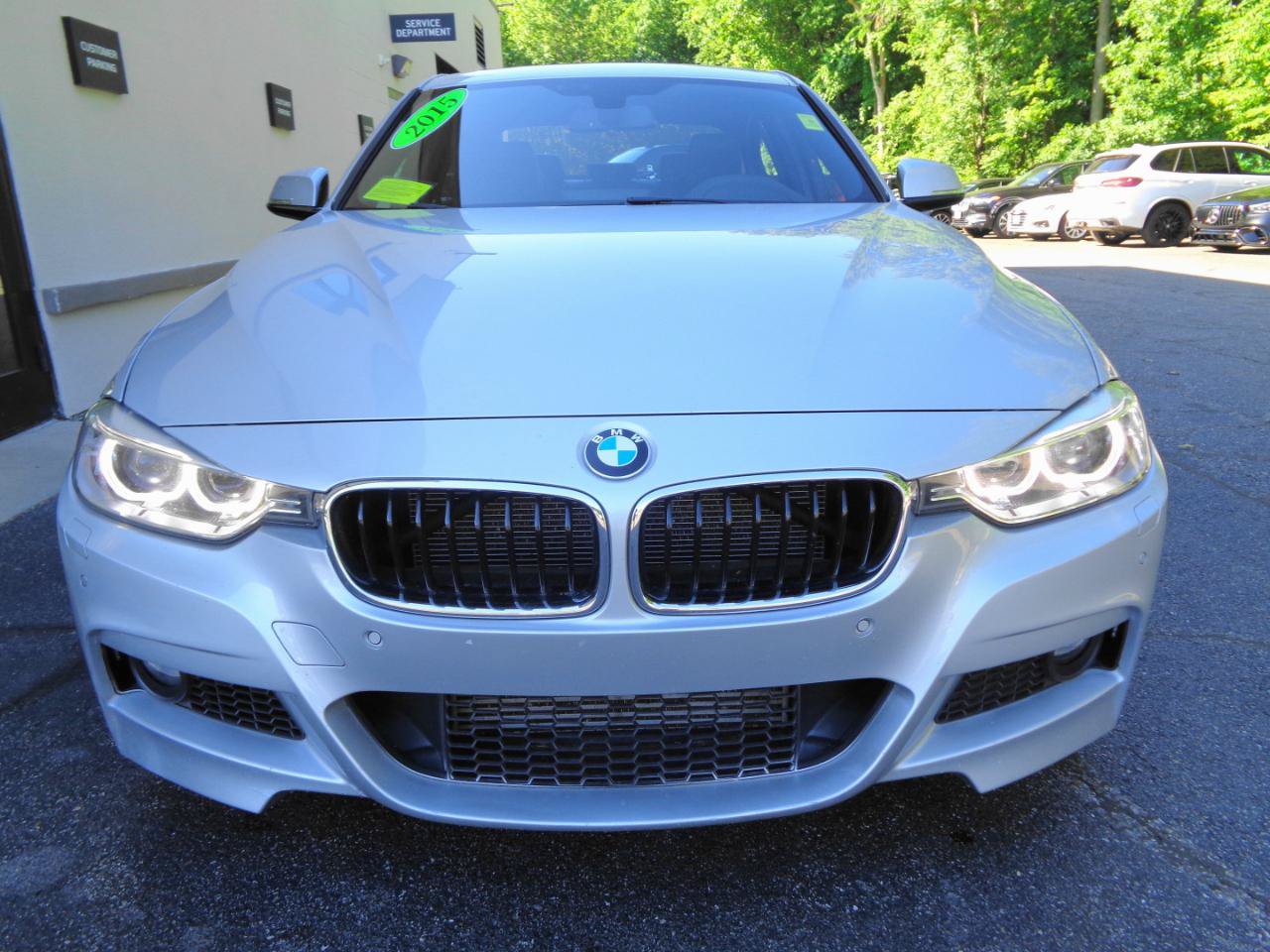 Used 2015 BMW 335i xDrive Sedan AWD/4WD image 2