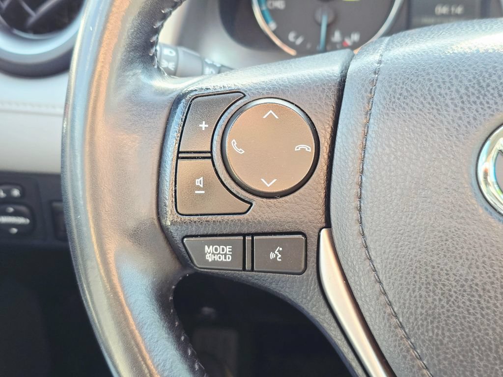 Used 2018 Toyota RAV4 Limited w/ Carpet Mat Package AWD/4WD image 30