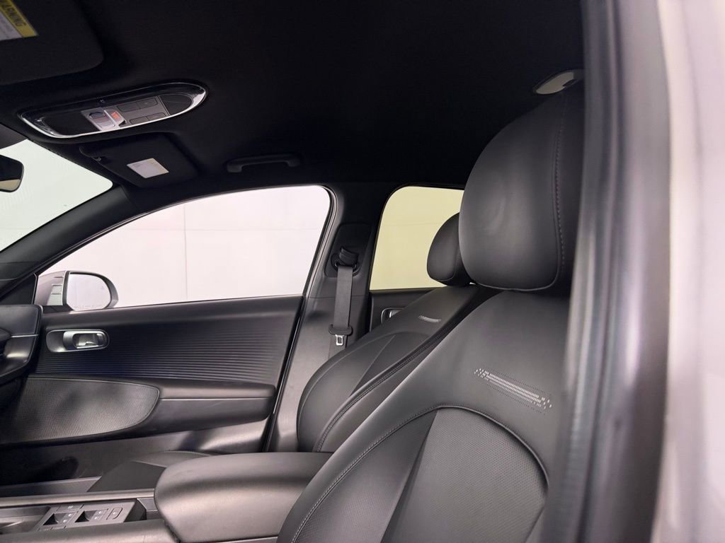 Used 2024 Hyundai Ioniq 6 SEL RWD image 26