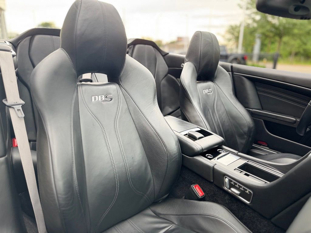 Used 2012 Aston Martin DBS Volante image 47