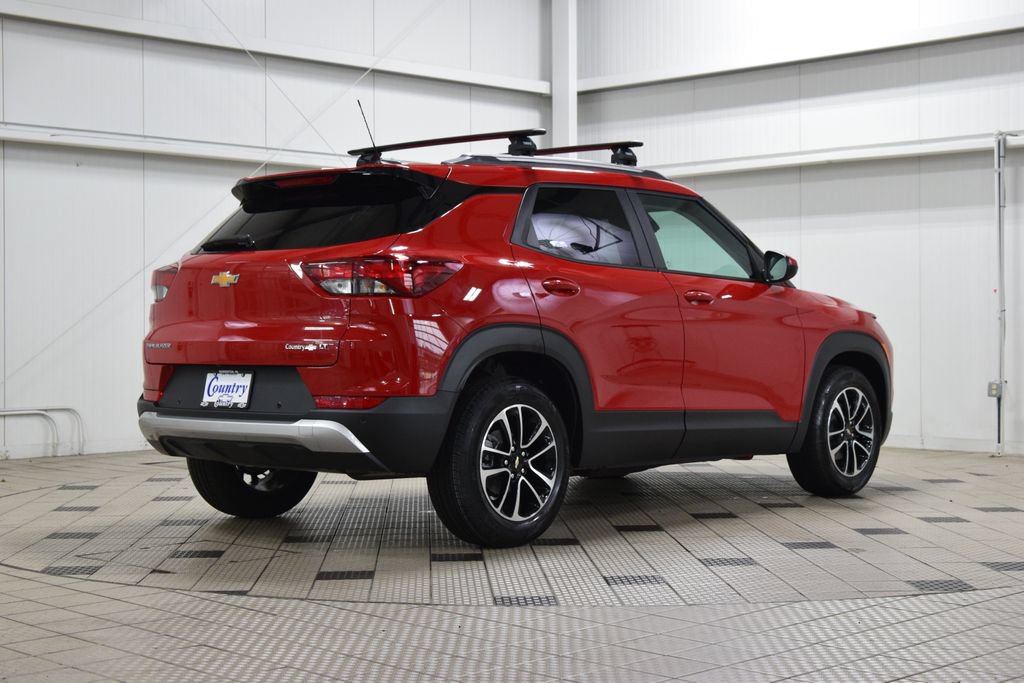 New 2026 Chevrolet TrailBlazer LT w/ Convenience Package FWD image 8