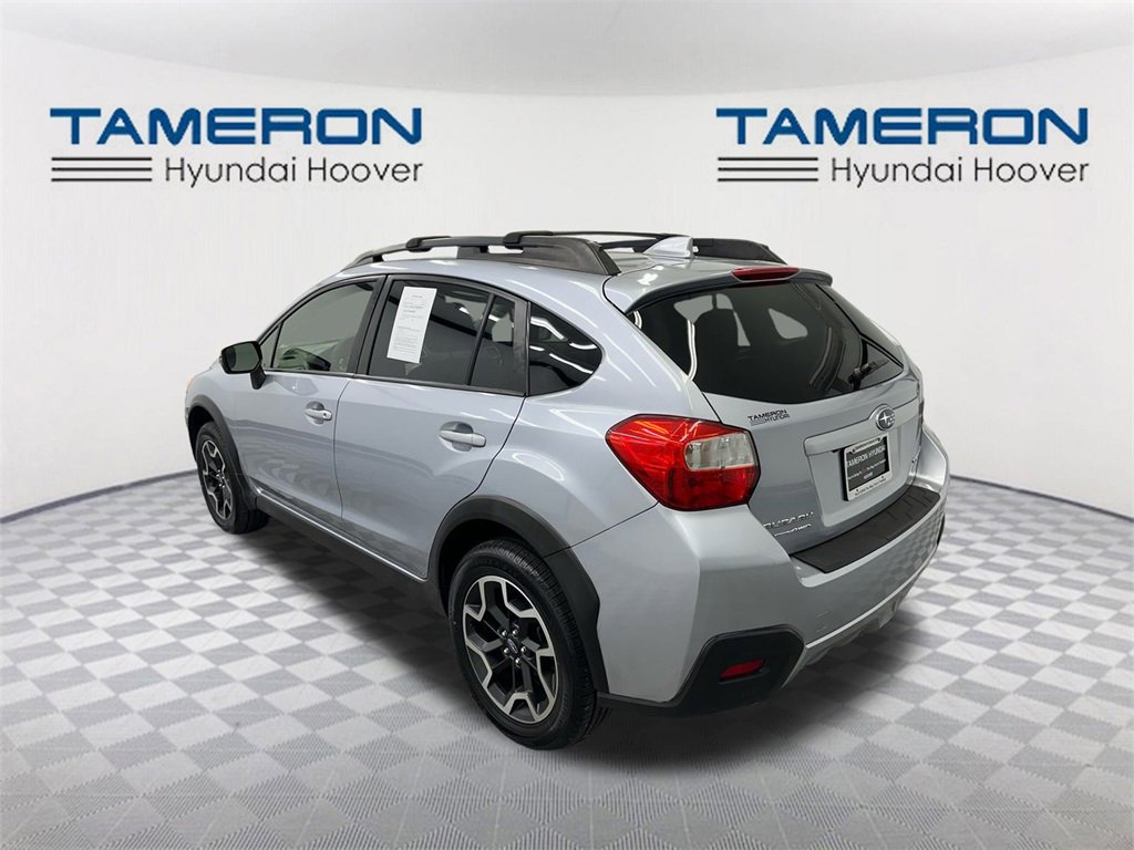 Used 2016 Subaru Crosstrek 2.0i Limited image 3