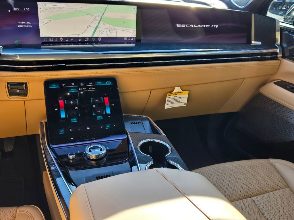 New 2025 Cadillac Escalade IQ Luxury 2 w/ LPO, Etrunk Organizer Package image 34