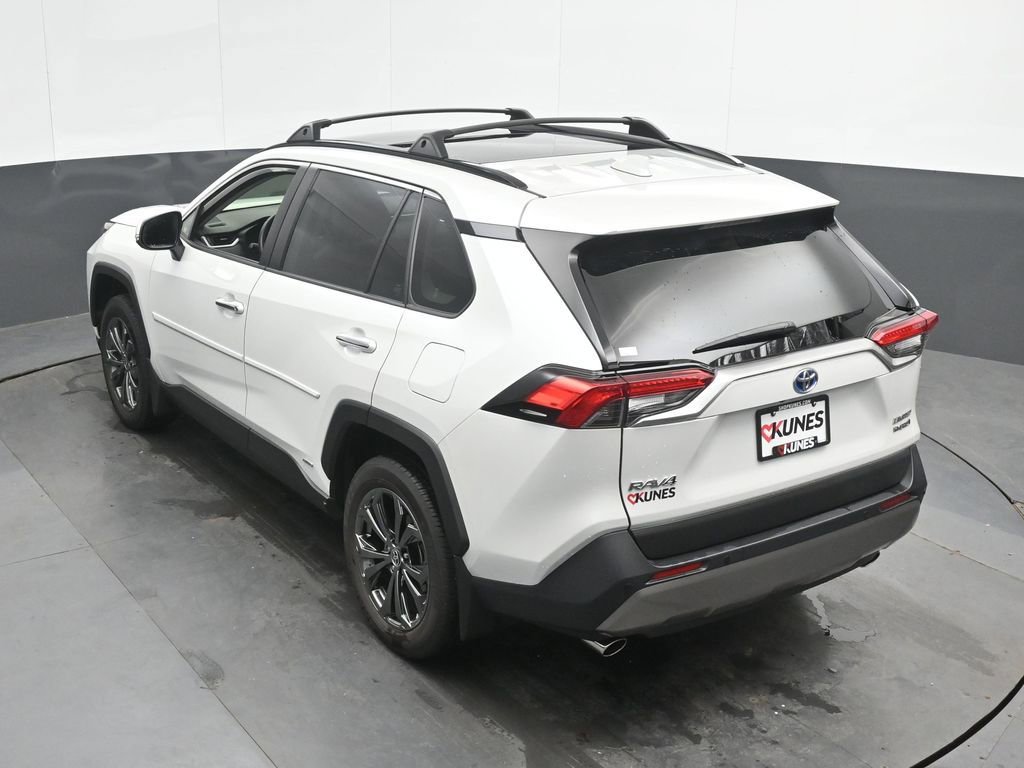 Used 2024 Toyota RAV4 Limited w/ Advanced Technology Package AWD/4WD image 38