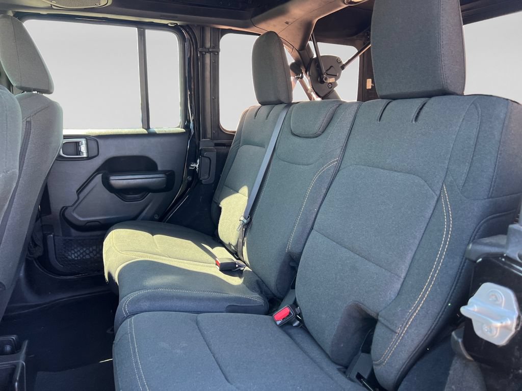 Used 2024 Jeep Wrangler Unlimited Sport AWD/4WD image 33