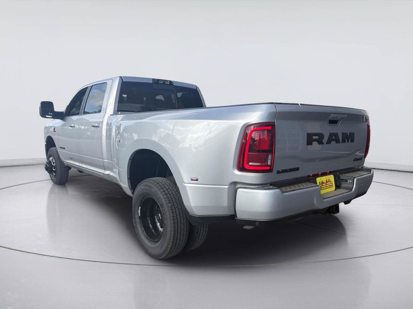 New 2026 RAM 3500 Laramie w/ Night Edition AWD/4WD image 3