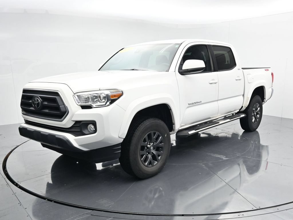 Used 2020 Toyota Tacoma SR5 AWD/4WD image 4