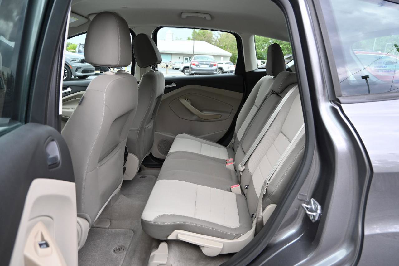 Used 2014 Ford C-MAX SE FWD image 21