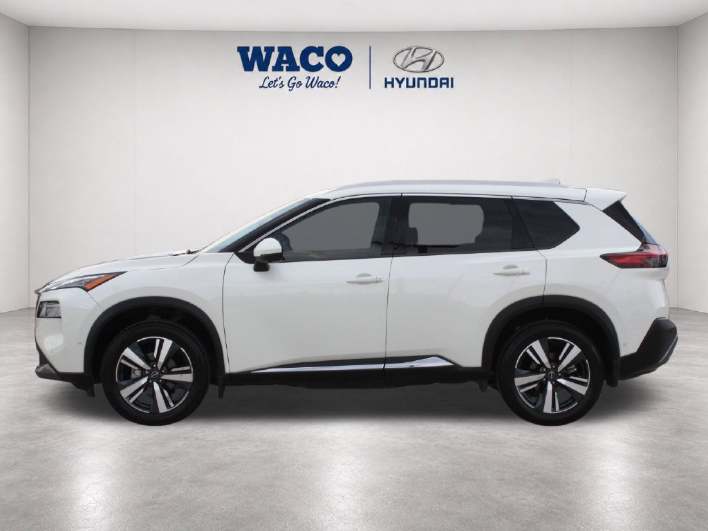 Used 2023 Nissan Rogue SL w/ SL Premium Package FWD image 5