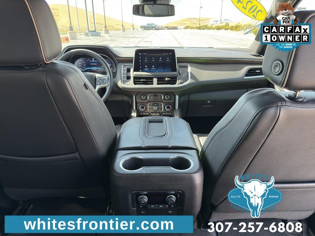 Used 2024 Chevrolet Suburban Premier AWD/4WD image 14