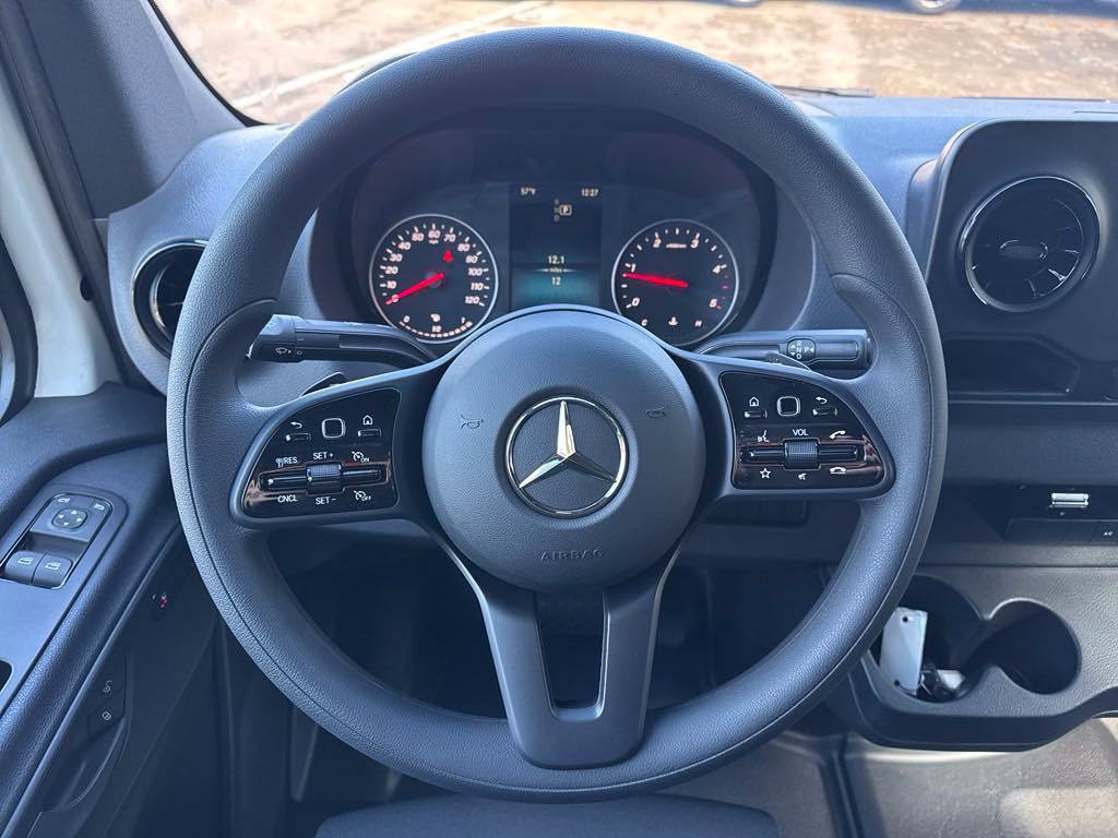 Used 2024 Mercedes-Benz Sprinter 3500 image 14