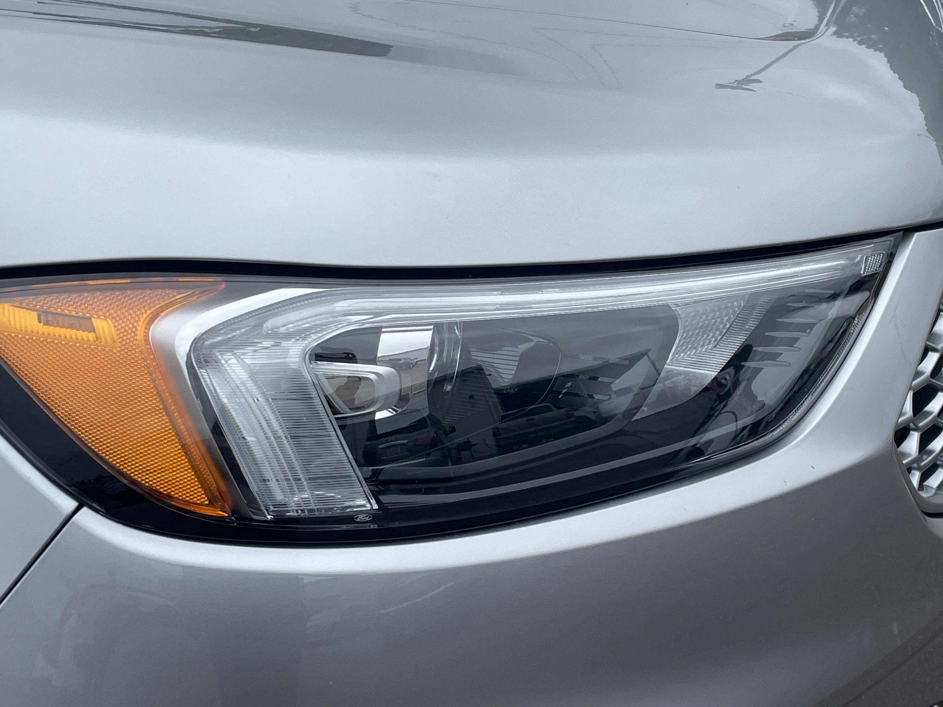 Used 2024 Ford Edge SEL image 4