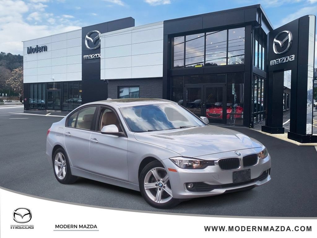 Used 2015 BMW 320i xDrive Sedan AWD/4WD image 1
