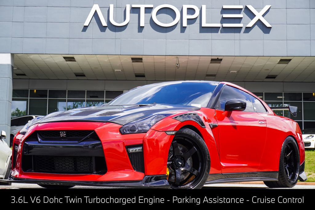 Used 2017 Nissan GT-R Premium AWD/4WD video 1