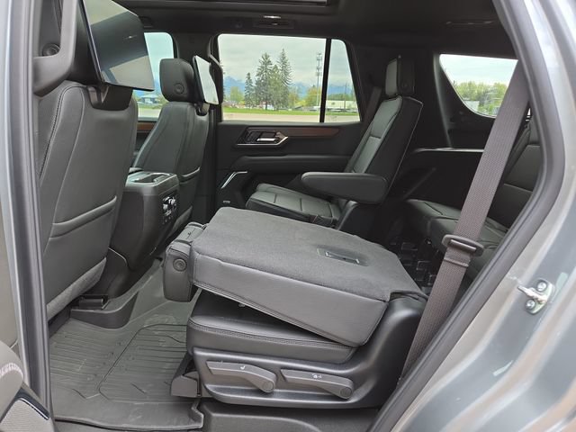 New 2026 GMC Yukon Denali w/ Denali Reserve Package AWD/4WD image 33