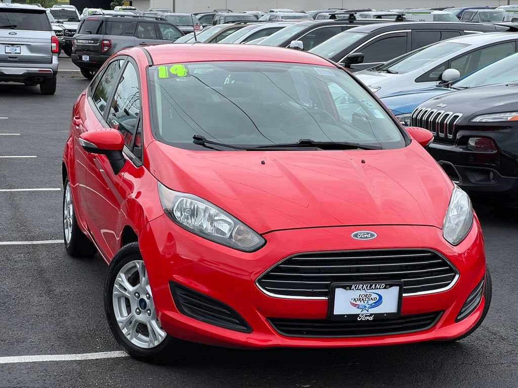 Used 2014 Ford Fiesta SE FWD image 1