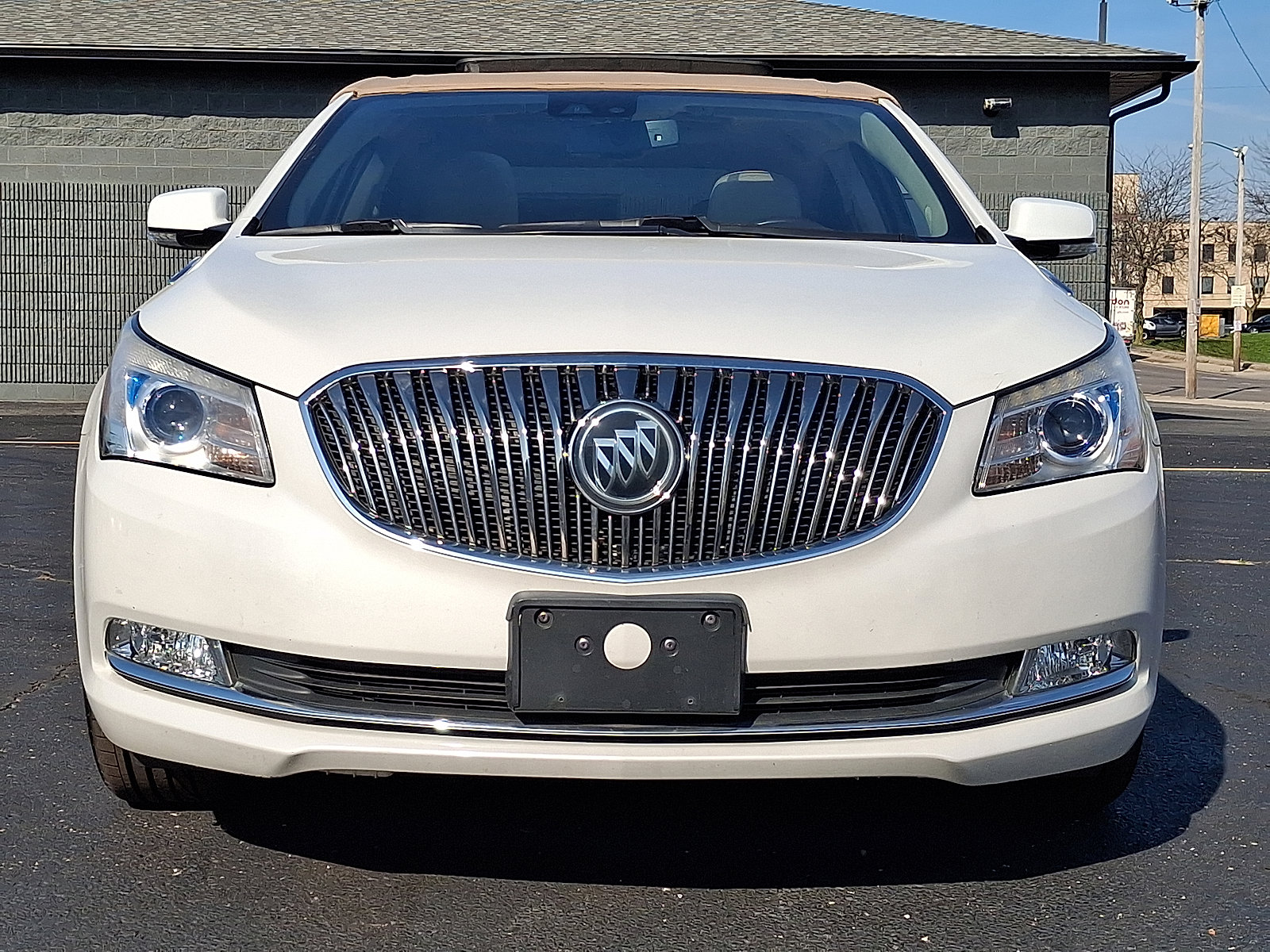 Used 2016 Buick LaCrosse Premium w/ Driver Confidence Package #1 FWD image 21