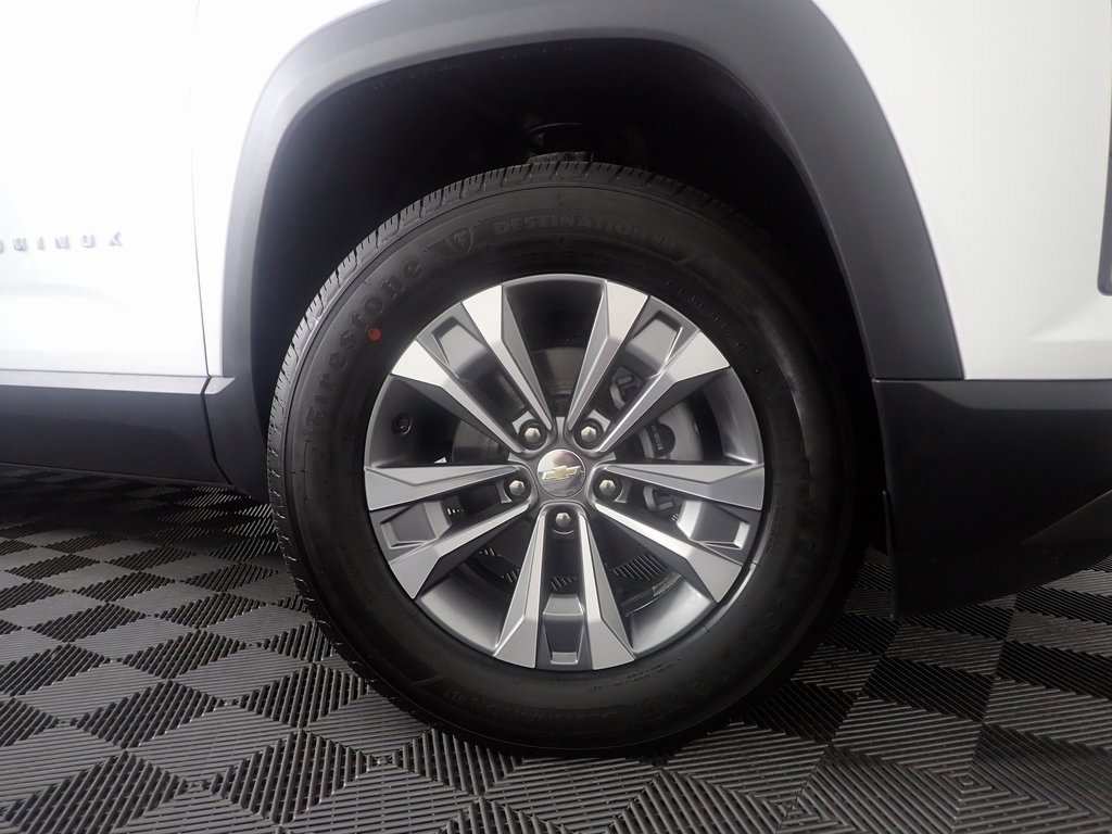New 2026 Chevrolet Equinox LT image 30
