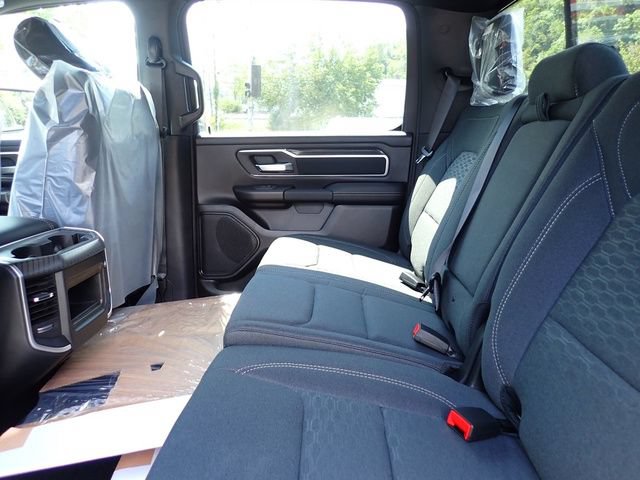 New 2027 RAM 1500 4x4 Crew Cab image 14