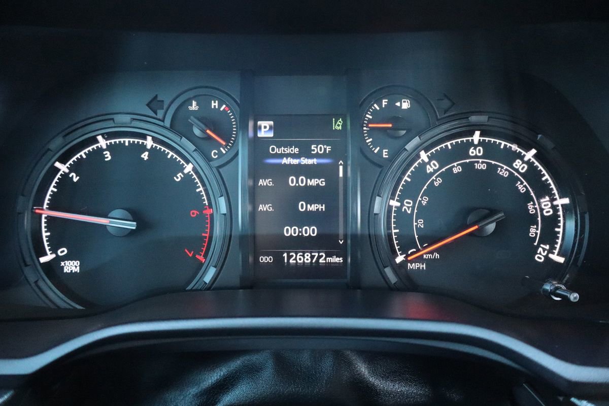 Used 2022 Toyota 4Runner SR5 Premium image 33