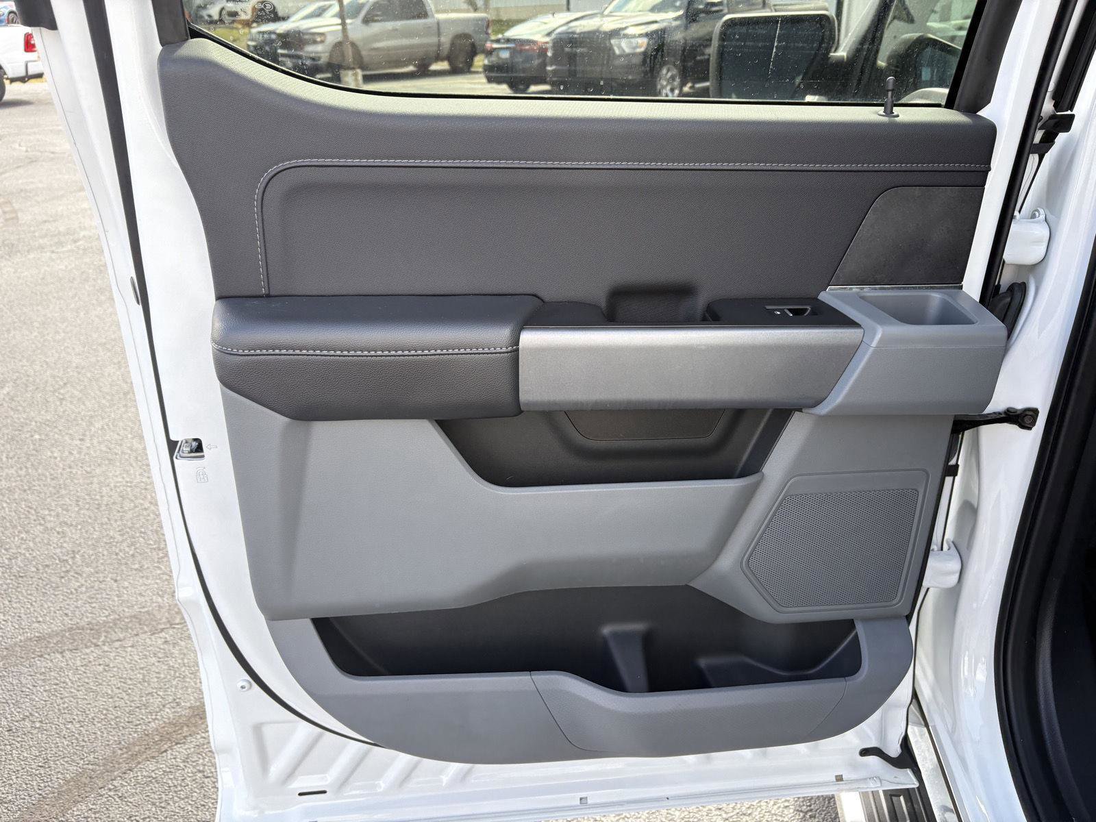 Used 2024 Ford F150 XLT w/ Tow/Haul Package image 13