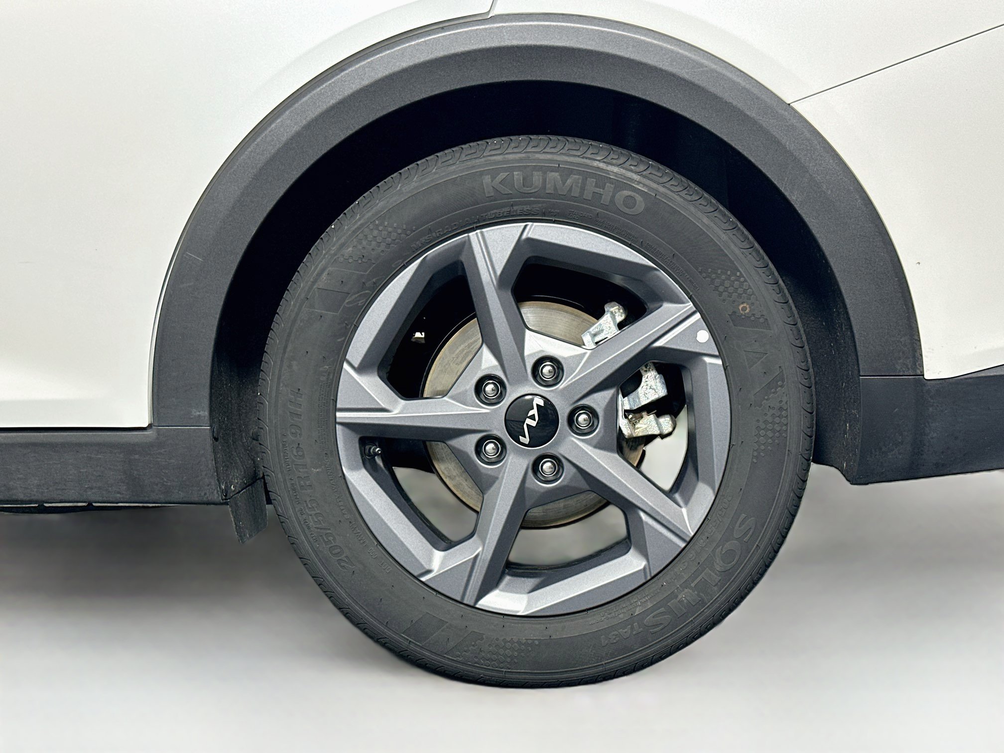 Used 2025 Kia K4 FWD image 11