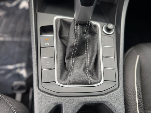 Used 2023 Volkswagen Jetta Sport FWD image 28