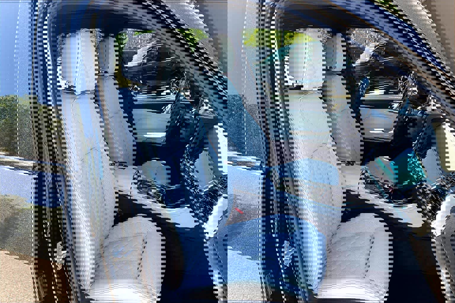 Used 2026 BMW X5 sDrive40i w/ M Sport Package RWD image 8