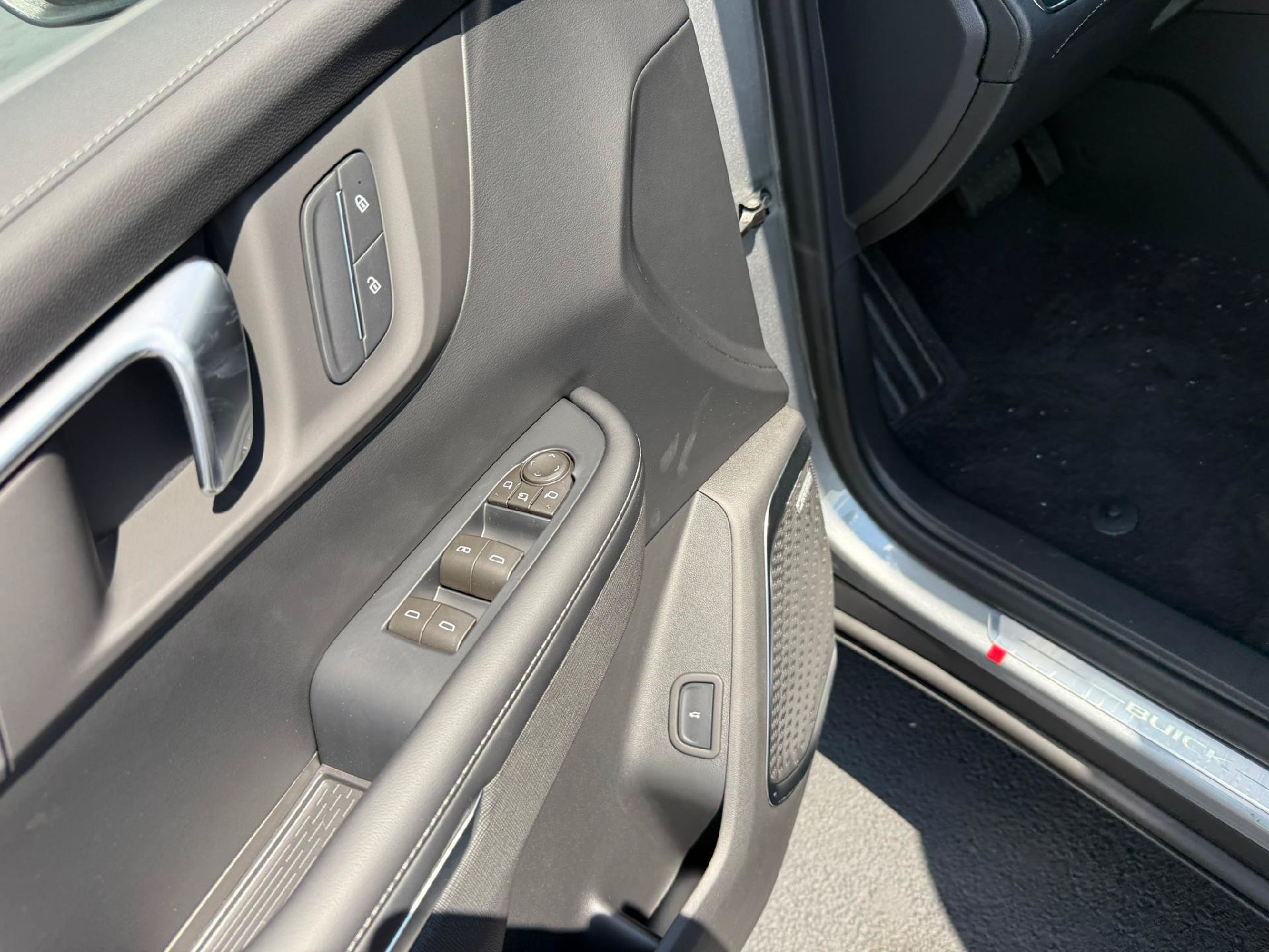New 2026 Buick Enclave Preferred AWD/4WD image 14