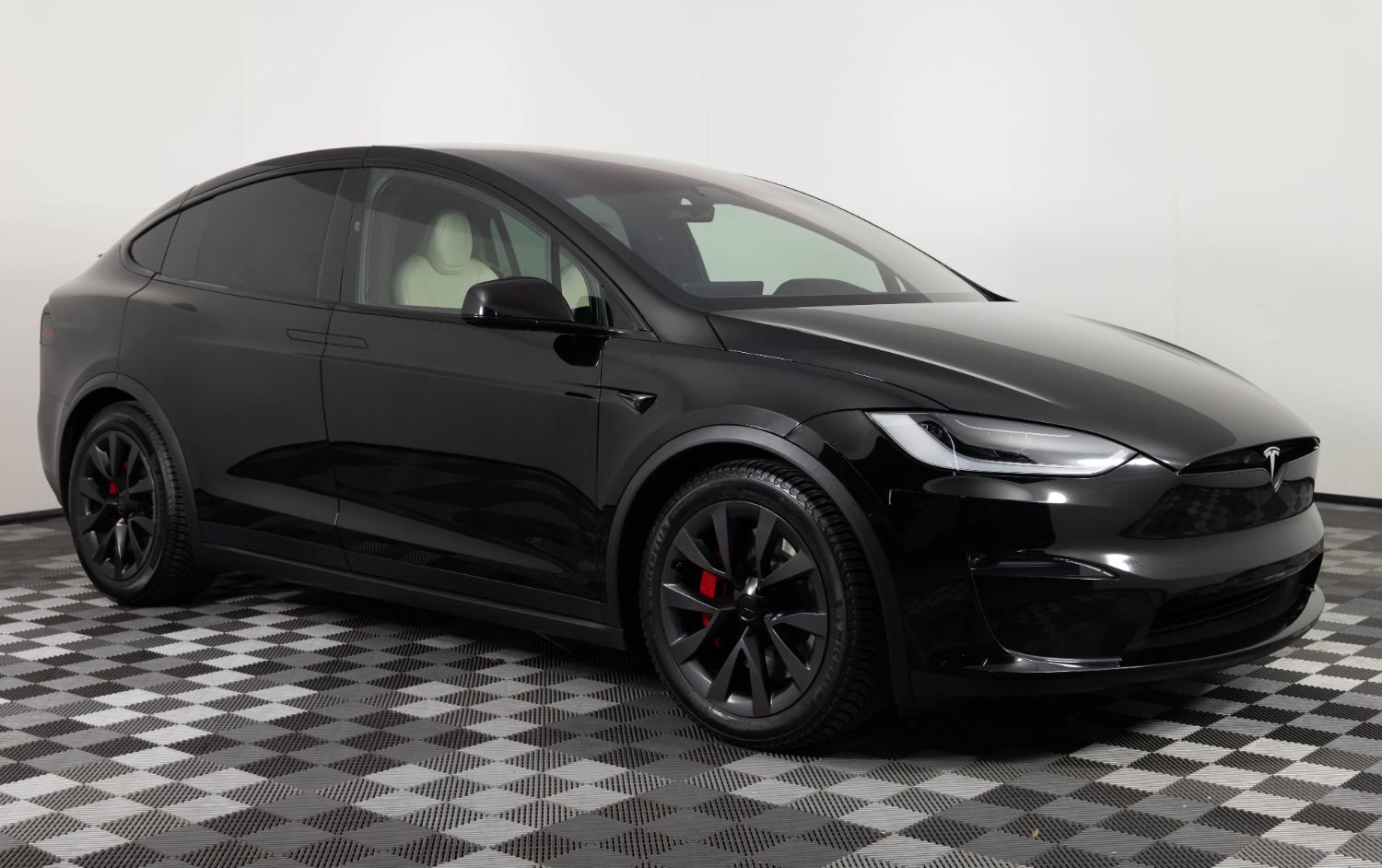 Used 2024 Tesla Model X Plaid AWD/4WD image 10