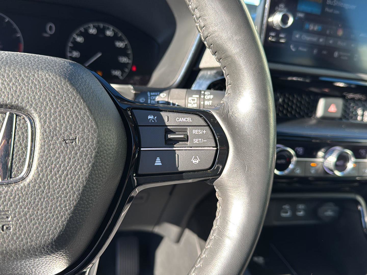 Used 2023 Honda CR-V EX-L image 19