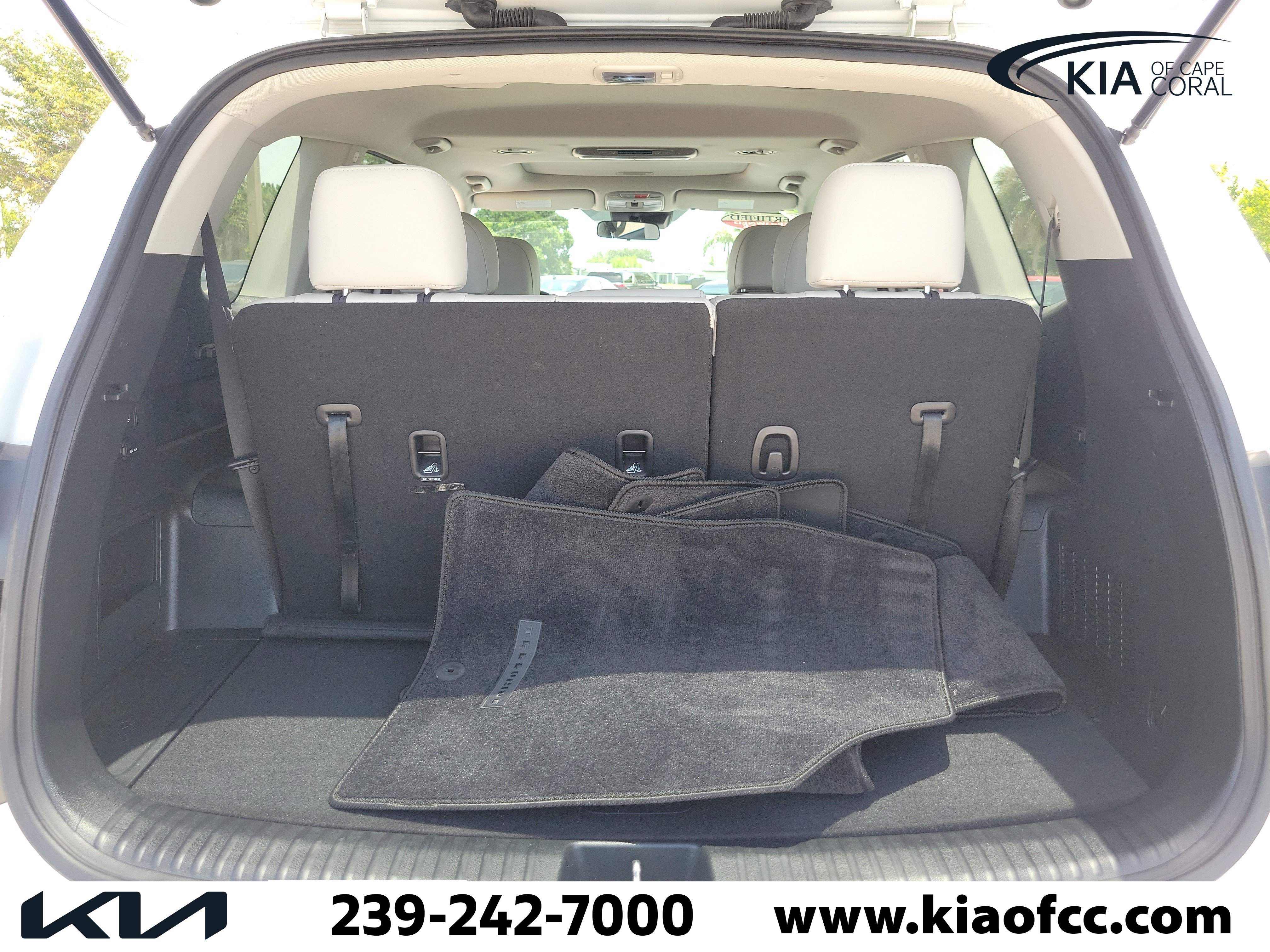 Certified 2024 Kia Telluride S w/ S Sunroof Package AWD/4WD image 10