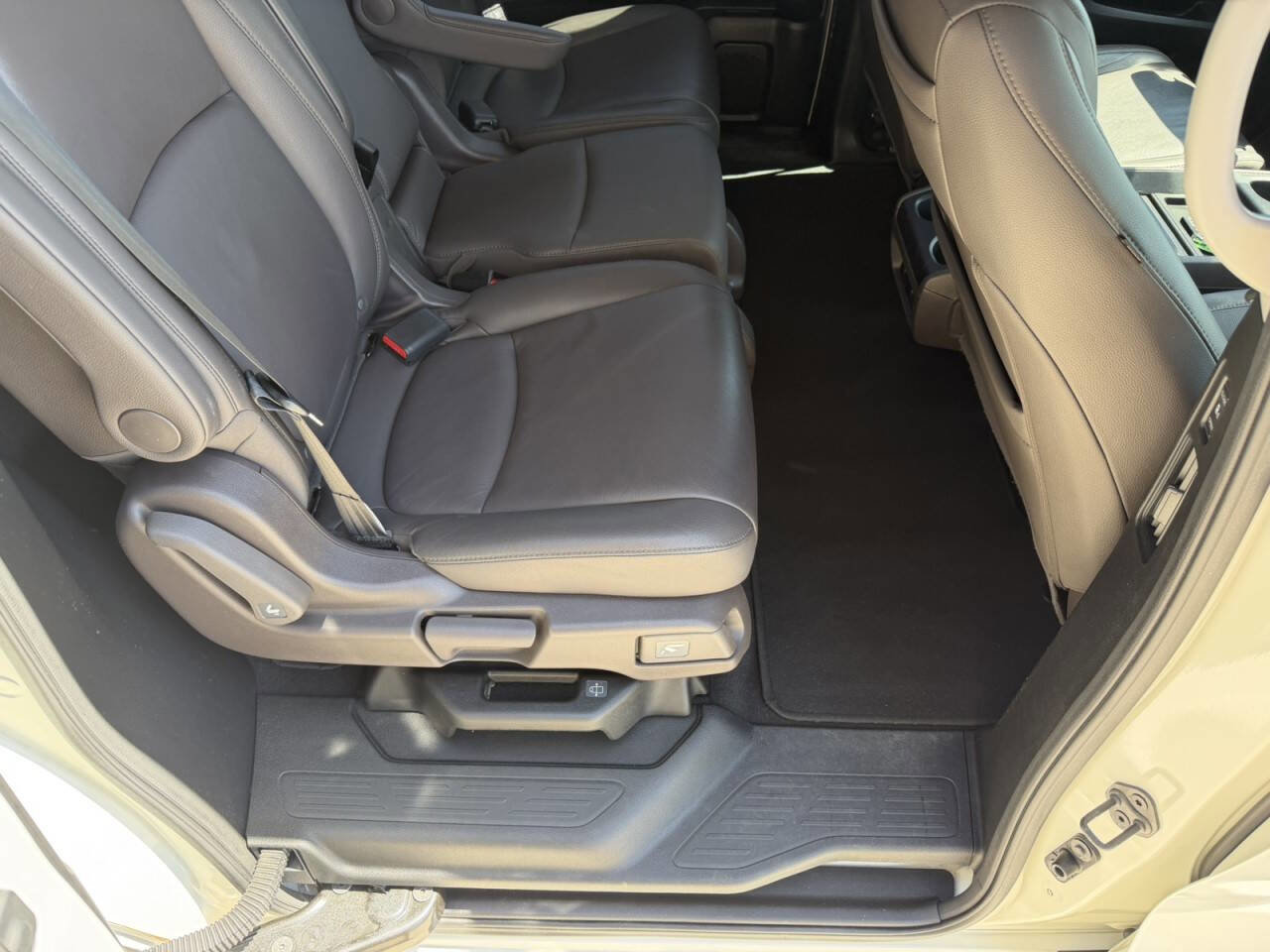 Used 2019 Honda Odyssey Touring image 14