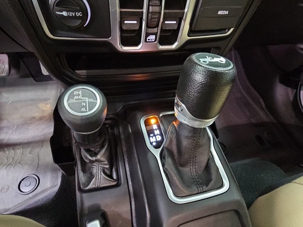 Used 2019 Jeep Wrangler Unlimited Sport S AWD/4WD image 20