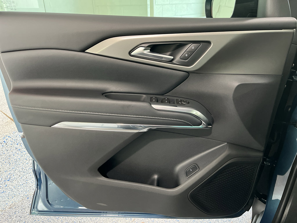 New 2026 Chevrolet Traverse LT FWD image 29