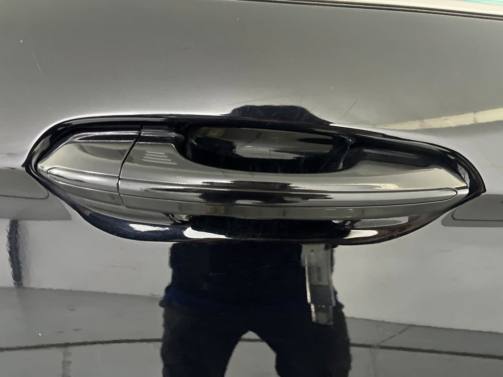Used 2019 Ford Edge SEL w/ Equipment Group 201A image 49
