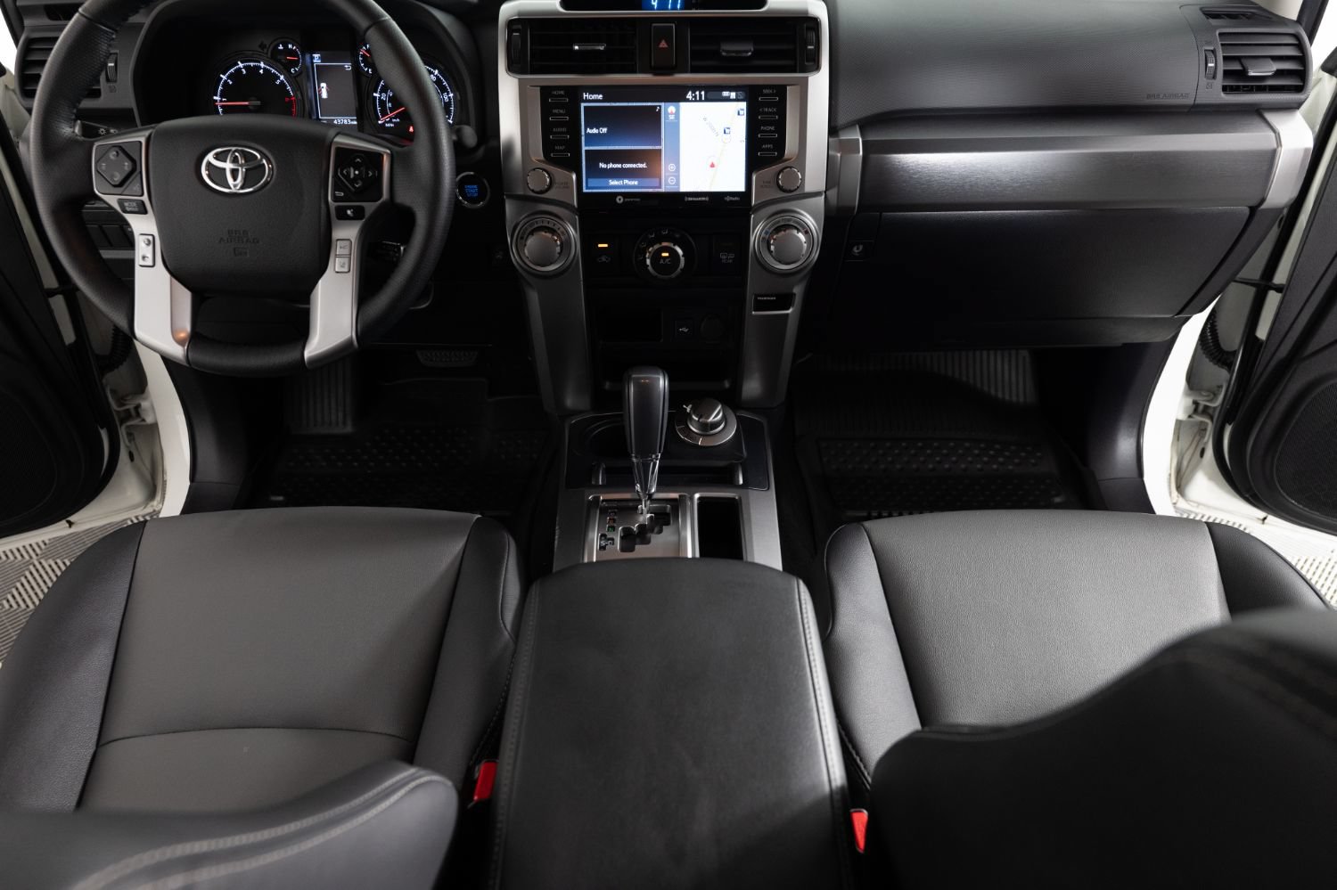 Used 2023 Toyota 4Runner SR5 Premium w/ Moonroof Package AWD/4WD image 37