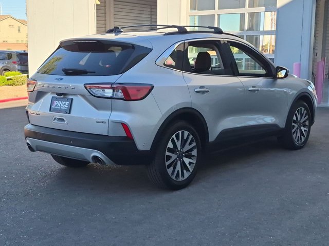 Used 2020 Ford Escape Titanium AWD/4WD image 5