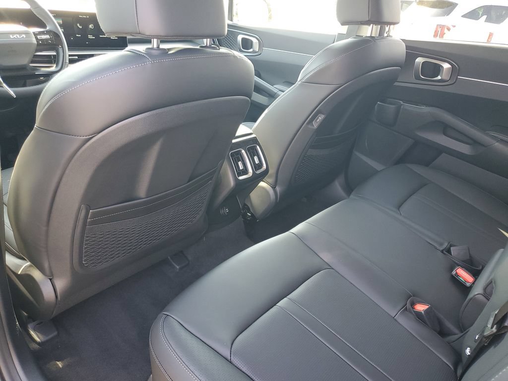 New 2026 Kia Sorento S w/ S Panoramic Sunroof Package FWD image 22
