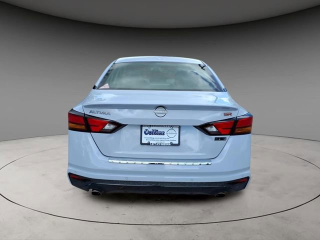 Used 2023 Nissan Altima 2.5 SR w/ SR Premium Package FWD image 7