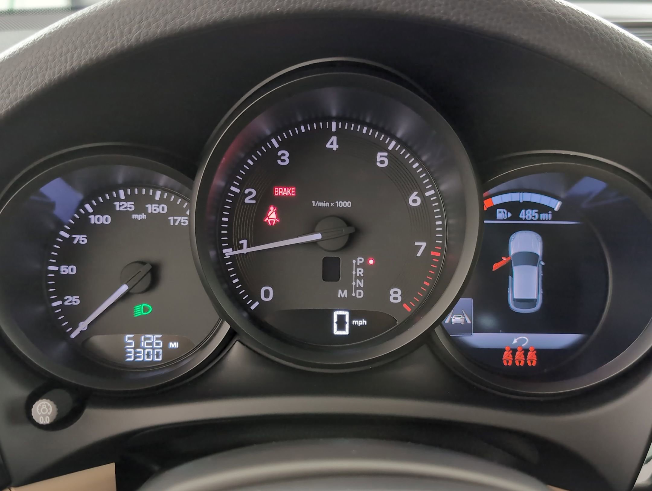 Certified 2025 Porsche Macan image 24