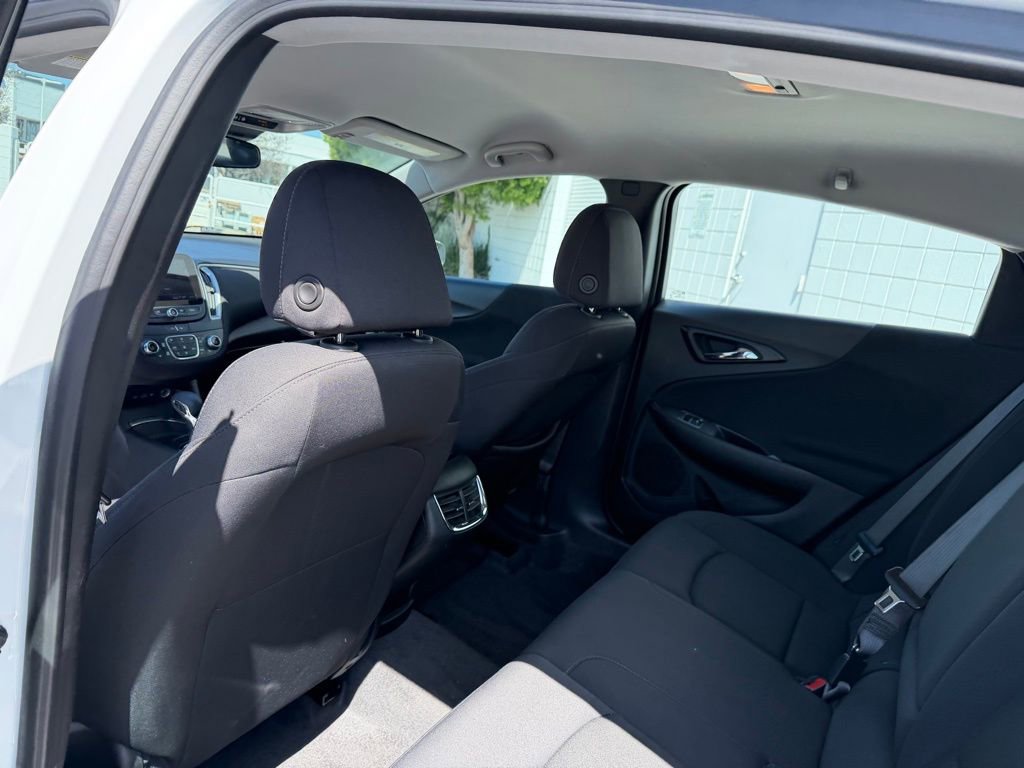 Used 2023 Chevrolet Malibu LT image 18