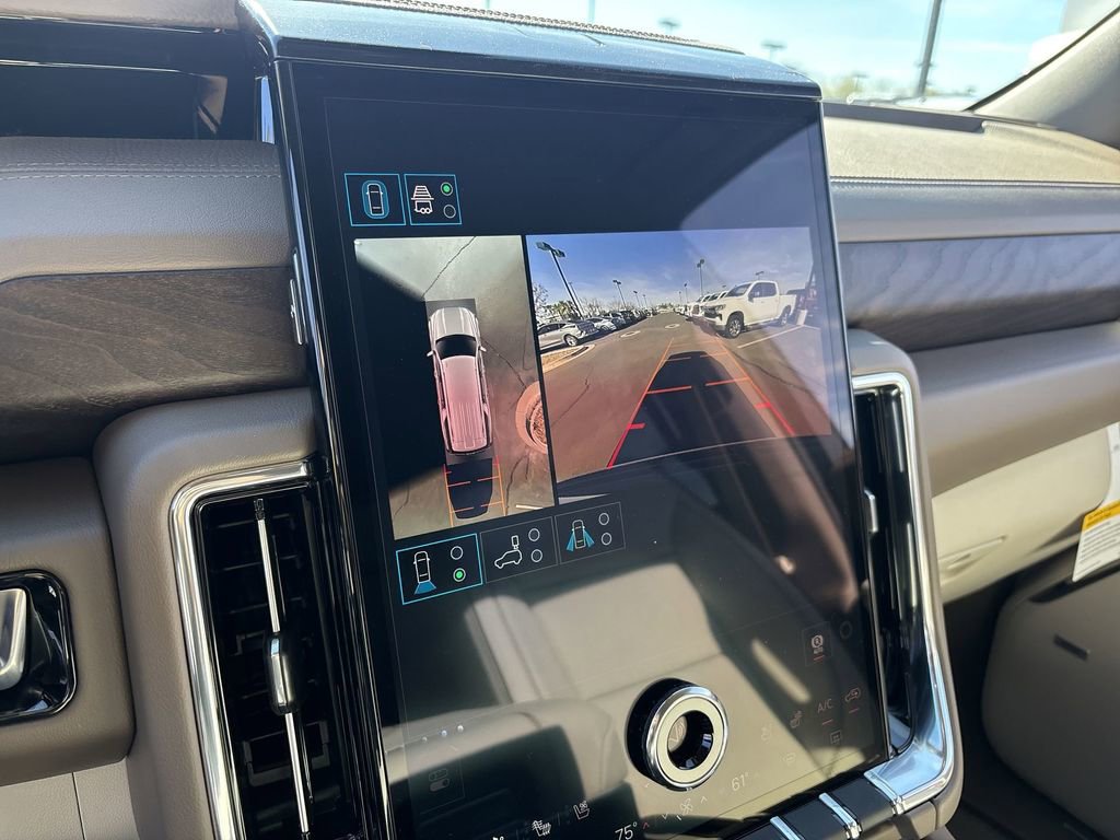 New 2026 GMC Yukon XL Denali RWD image 15