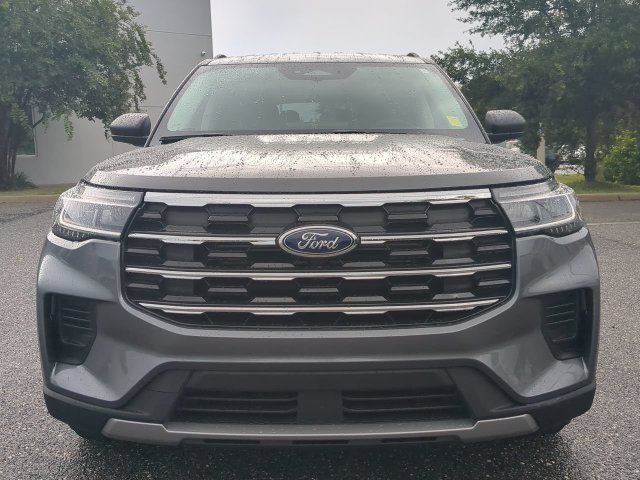 New 2026 Ford Explorer Active RWD image 10