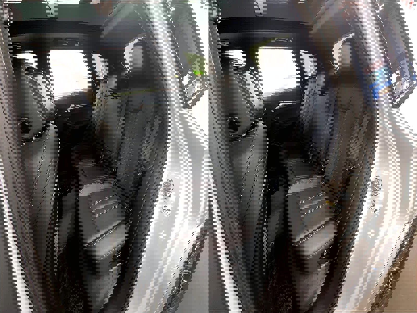 Used 2023 Audi SQ5 Prestige w/ Prestige Package image 27